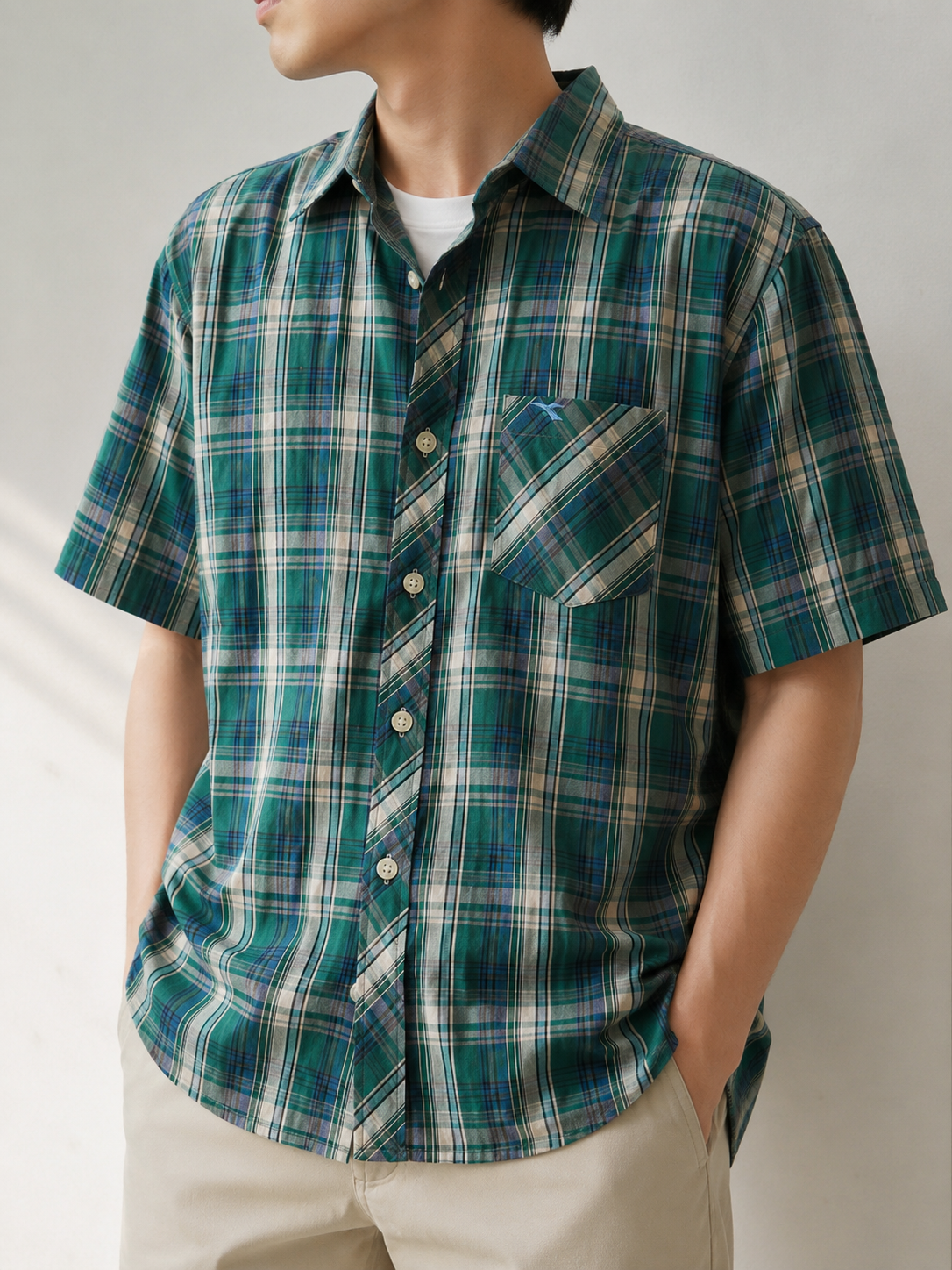 377 - Relaxed Plaid Short Sleeve Shirt